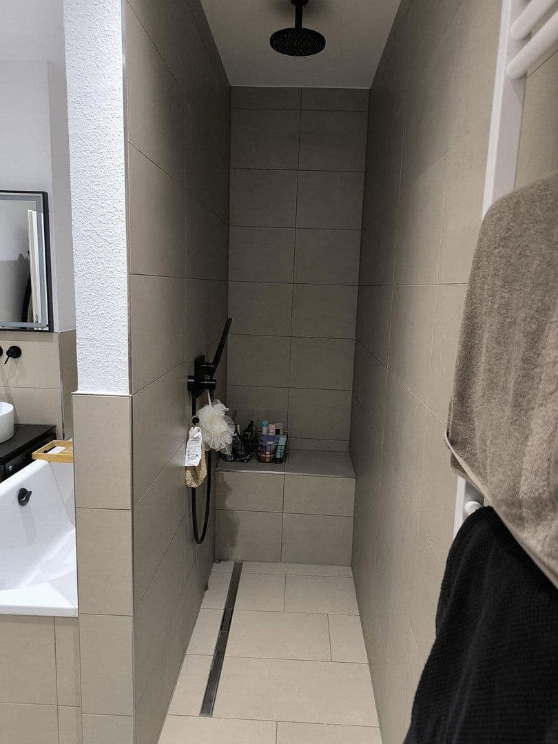 Predaj bytu 5-izbový 145 m², Niedernhausen, Hesensko Predaj bytu 5-izbový 145 m², Niedernhausen, Hesensko