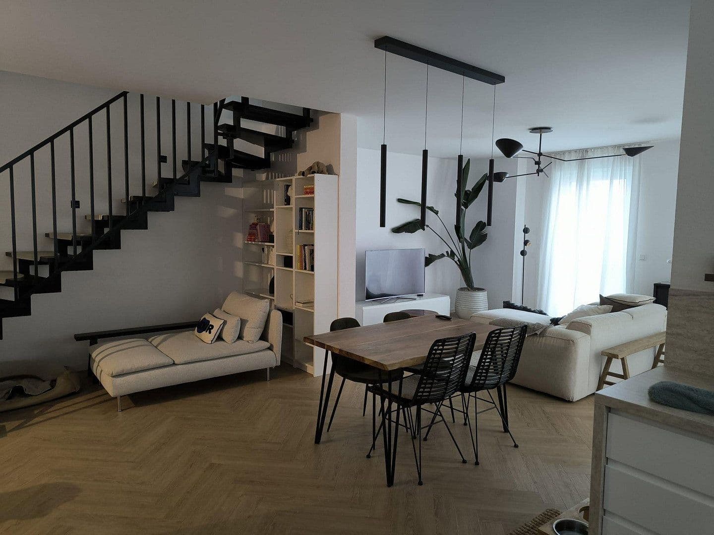 Predaj bytu 5-izbový 145 m², Niedernhausen, Hesensko Predaj bytu 5-izbový 145 m², Niedernhausen, Hesensko