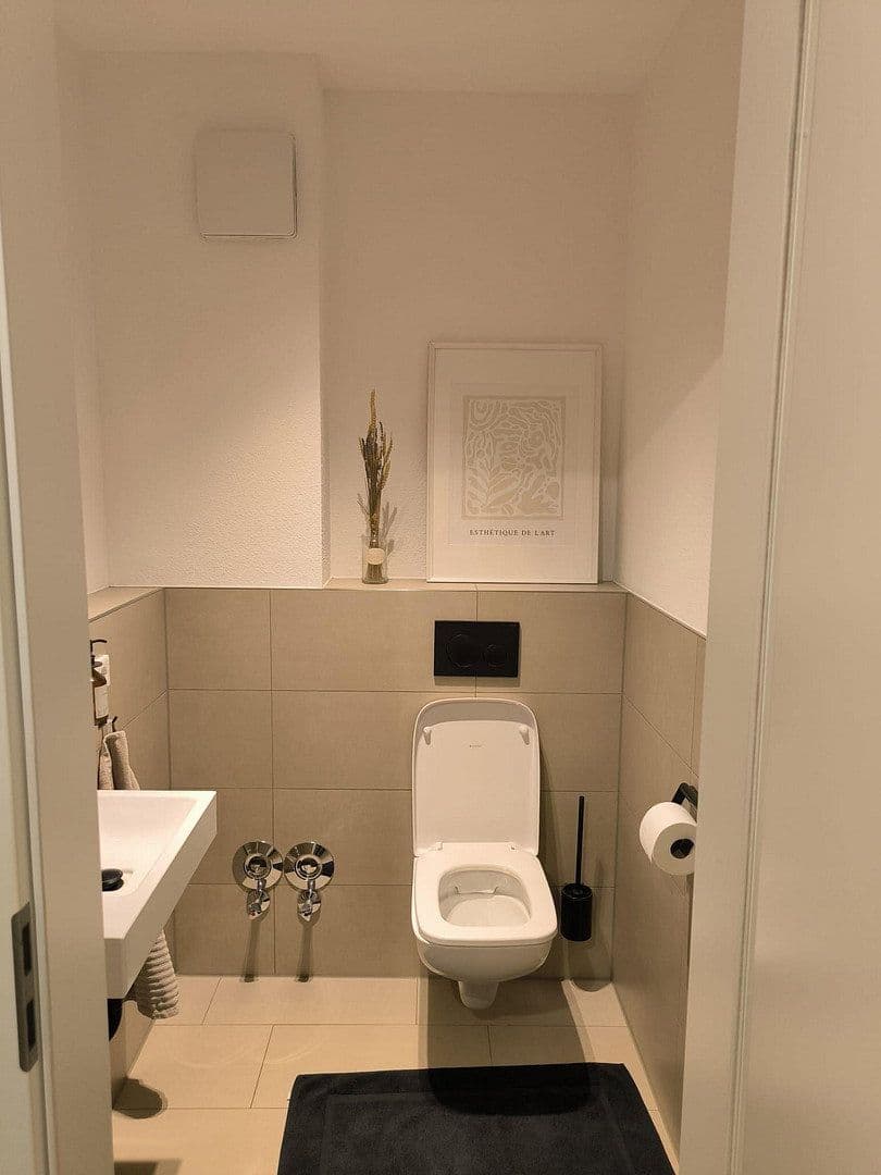 Predaj bytu 5-izbový 145 m², Niedernhausen, Hesensko Predaj bytu 5-izbový 145 m², Niedernhausen, Hesensko