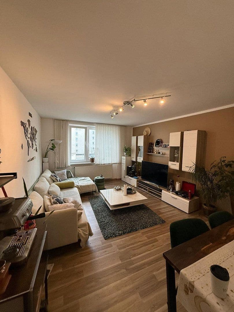 Prenájom bytu 2-izbový 45 m², Köln, Severné Porýnie - Westfálsko Prenájom bytu 2-izbový 45 m², Köln, Severné Porýnie - Westfálsko