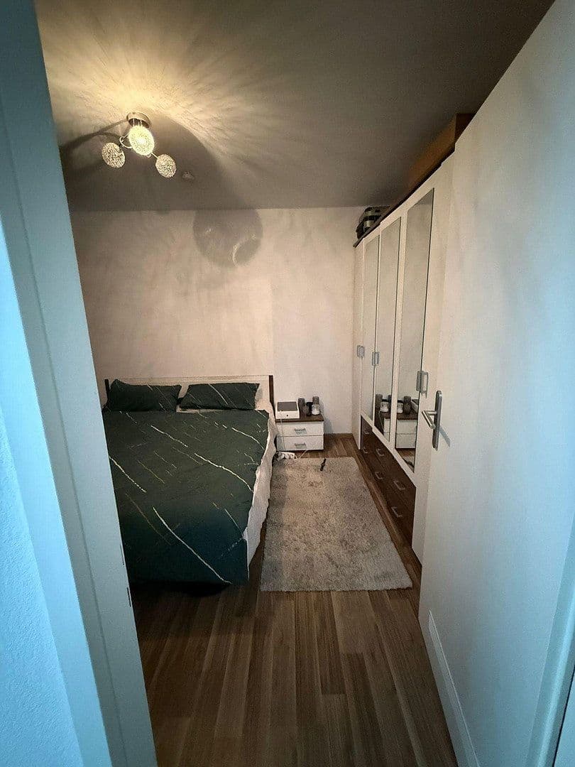 Prenájom bytu 2-izbový 45 m², Köln, Severné Porýnie - Westfálsko Prenájom bytu 2-izbový 45 m², Köln, Severné Porýnie - Westfálsko
