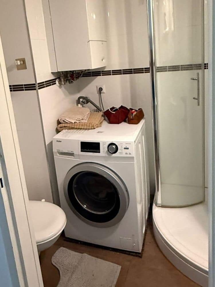 Prenájom bytu 2-izbový 45 m², Köln, Severné Porýnie - Westfálsko Prenájom bytu 2-izbový 45 m², Köln, Severné Porýnie - Westfálsko