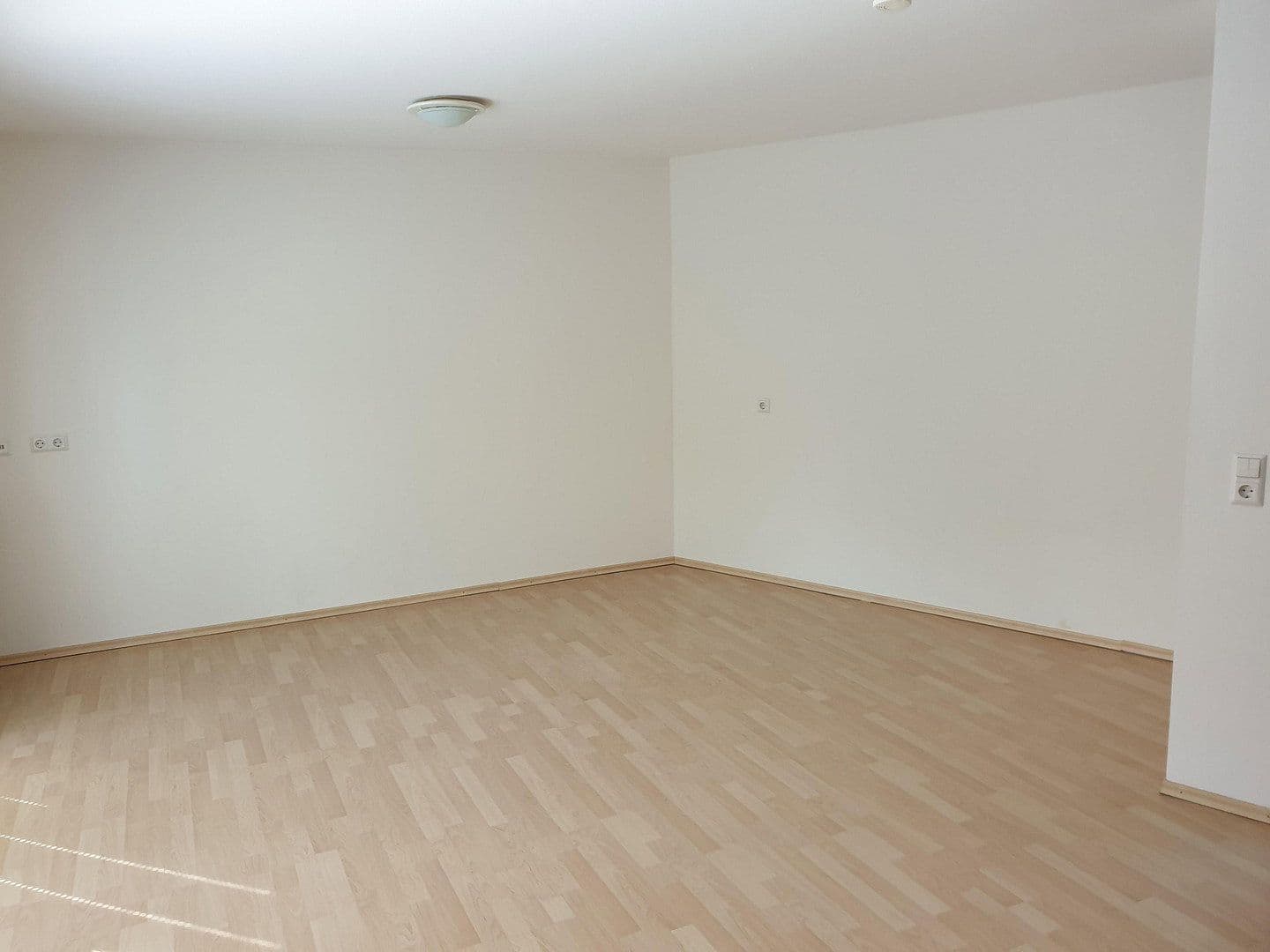 Prenájom bytu 1-izbový 26 m², Curfeßstraße 35, Aalen, Bádensko-Wurttembersko Prenájom bytu 1-izbový 26 m², Curfeßstraße 35, Aalen, Bádensko-Wurttembersko