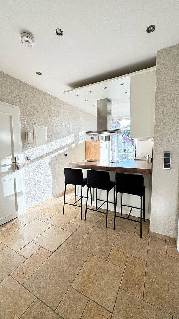 Prenájom bytu 2-izbový 57 m², Hegelstrasse.1, Zwickau, Sasko Prenájom bytu 2-izbový 57 m², Hegelstrasse.1, Zwickau, Sasko