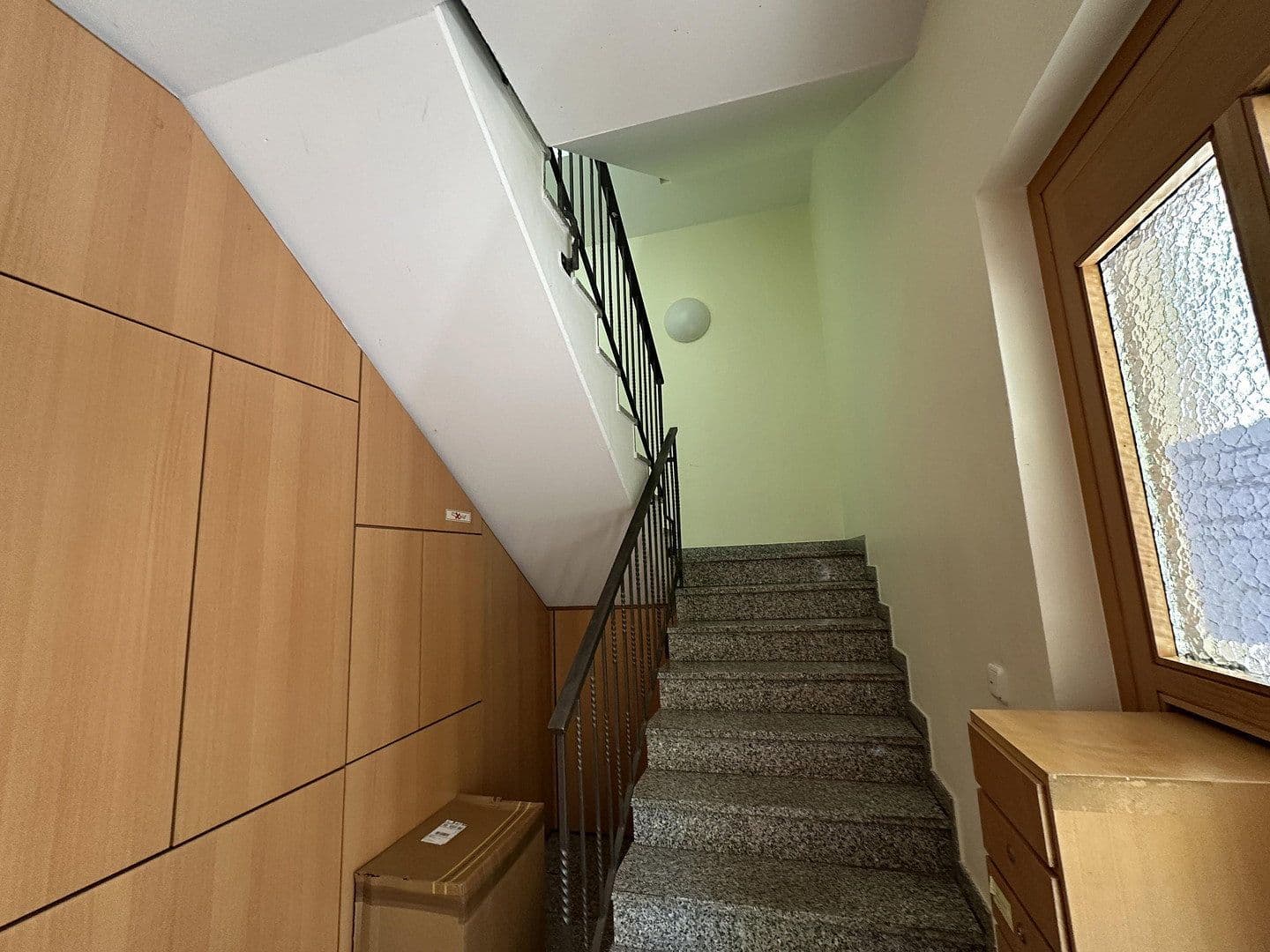 Prenájom bytu 4-izbový 106 m², Landgraf-Karl-Straße 19 A, Kassel, Hesensko Prenájom bytu 4-izbový 106 m², Landgraf-Karl-Straße 19 A, Kassel, Hesensko