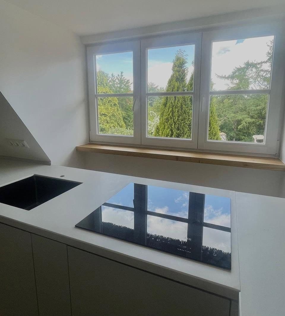 Prenájom bytu 4-izbový 124 m², Hollern-Twielenfleth, Dolné Sasko Prenájom bytu 4-izbový 124 m², Hollern-Twielenfleth, Dolné Sasko