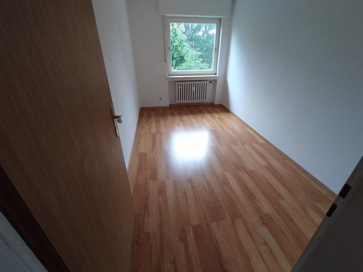 Prenájom bytu 4-izbový 106 m², Kuhstr. 11b, Wachtberg, Severné Porýnie - Westfálsko Prenájom bytu 4-izbový 106 m², Kuhstr. 11b, Wachtberg, Severné Porýnie - Westfálsko