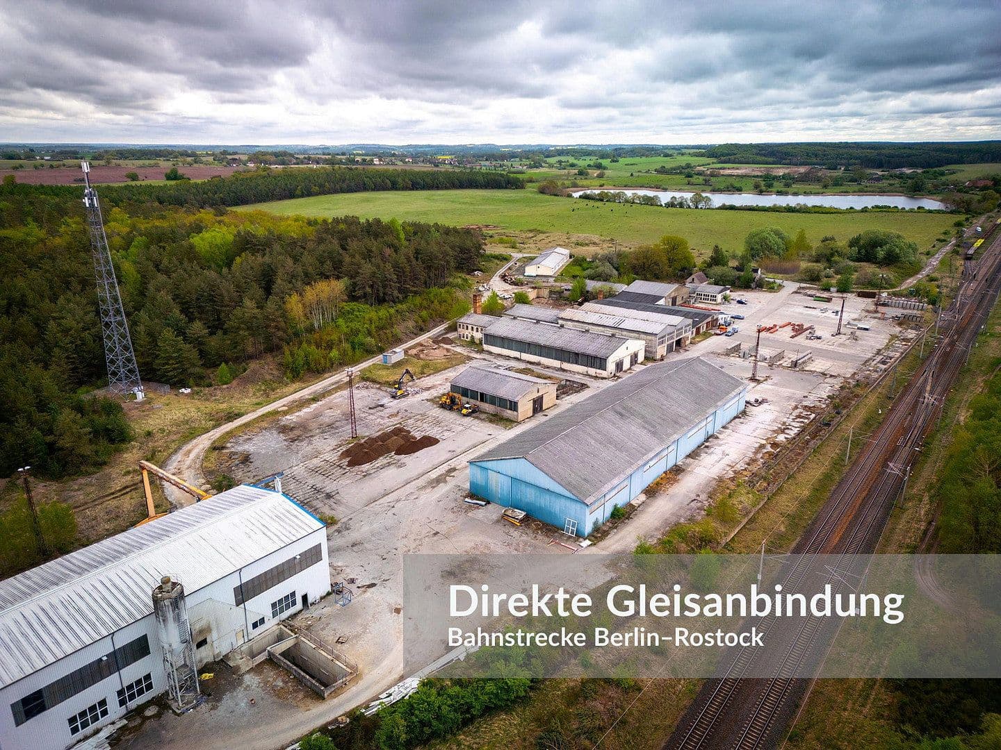 Predaj pozemku 230.000 m², Am Bahnhof 12, Kargow, Meklenbursko-Predpomoransko Predaj pozemku 230.000 m², Am Bahnhof 12, Kargow, Meklenbursko-Predpomoransko