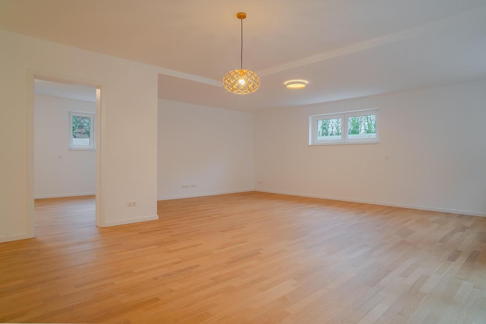 Prenájom bytu 3-izbový 105 m², An den Postwiesen 1, Frankfurt am Main, Hesensko Prenájom bytu 3-izbový 105 m², An den Postwiesen 1, Frankfurt am Main, Hesensko