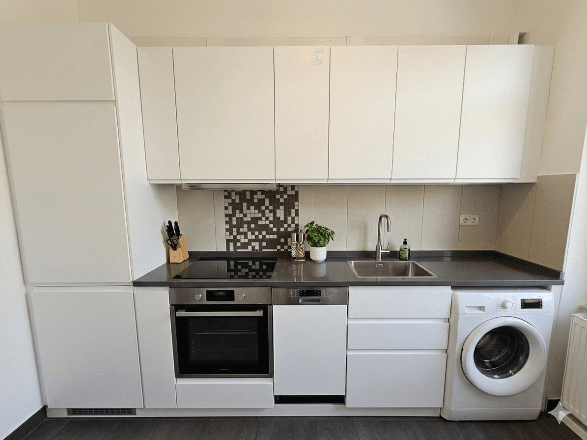 Prenájom bytu 60 m², Voltastraße 4, Berlin, Berlín Prenájom bytu 60 m², Voltastraße 4, Berlin, Berlín
