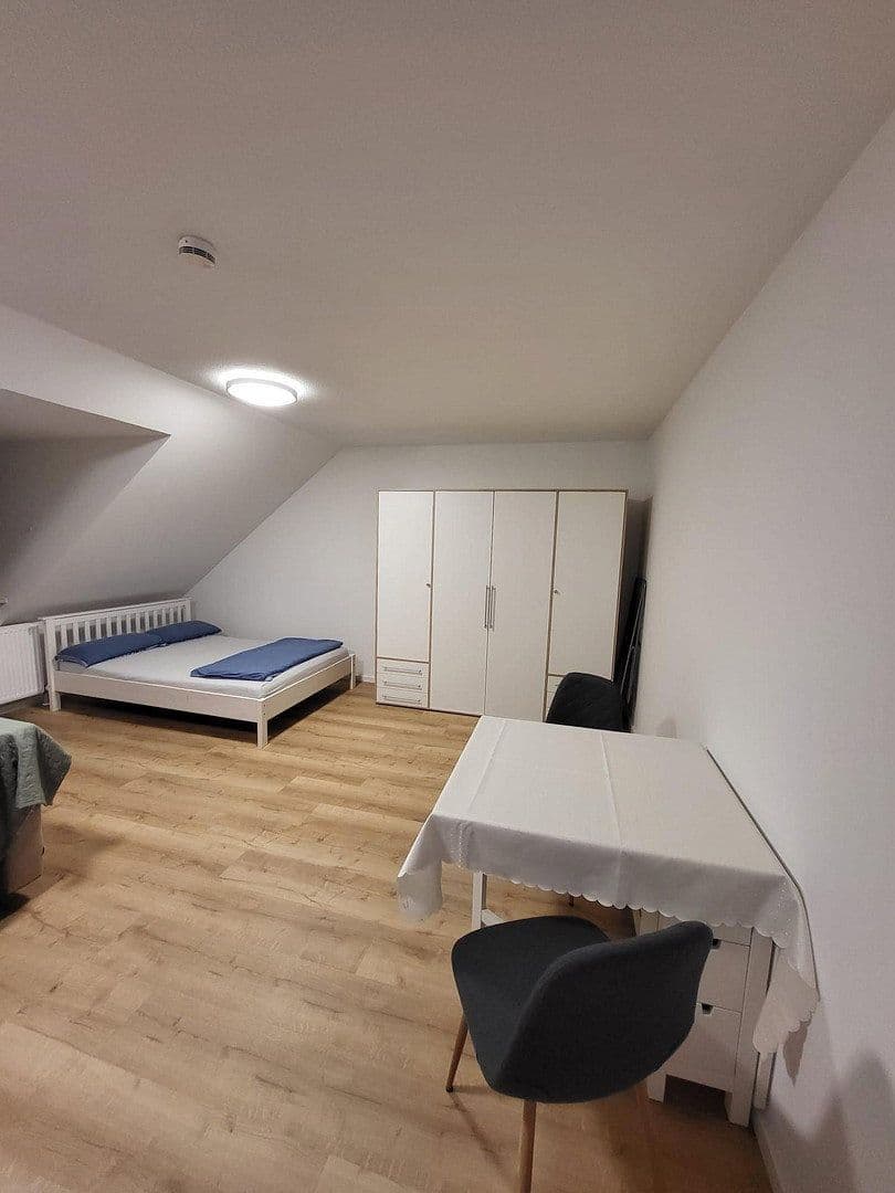 Prenájom bytu 1-izbový 41 m², Berg b.Neumarkt i.d.OPf., Bavorsko Prenájom bytu 1-izbový 41 m², Berg b.Neumarkt i.d.OPf., Bavorsko