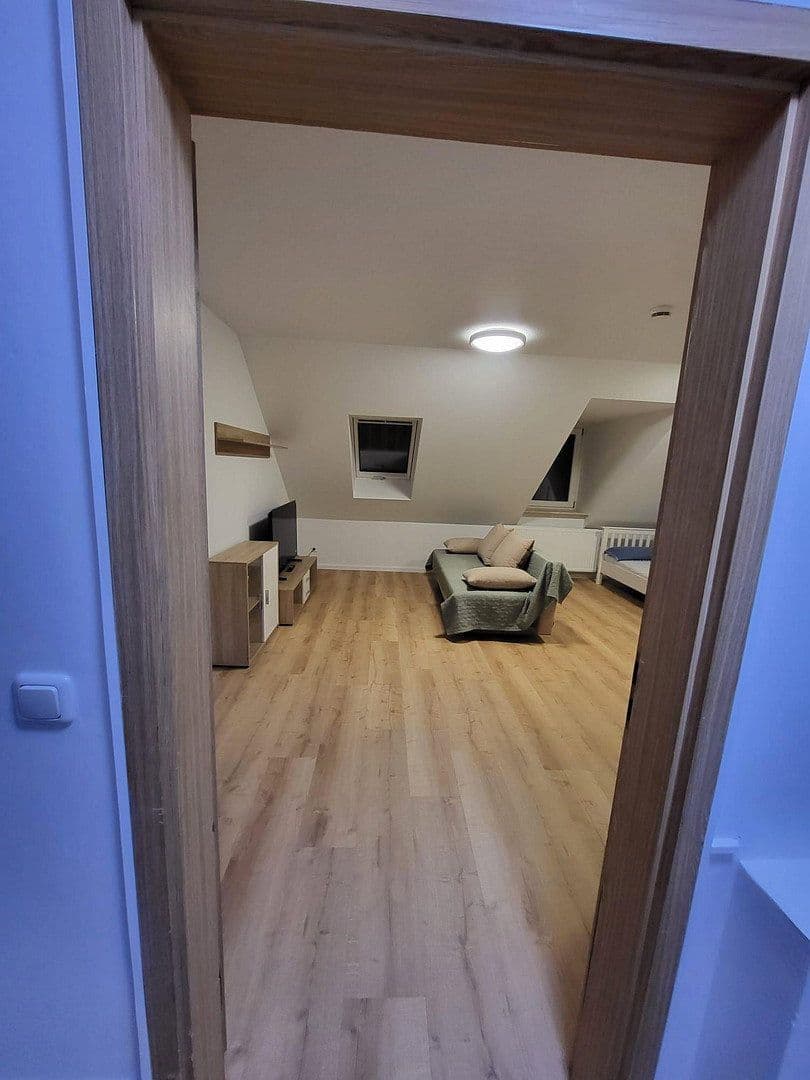 Prenájom bytu 1-izbový 41 m², Berg b.Neumarkt i.d.OPf., Bavorsko Prenájom bytu 1-izbový 41 m², Berg b.Neumarkt i.d.OPf., Bavorsko