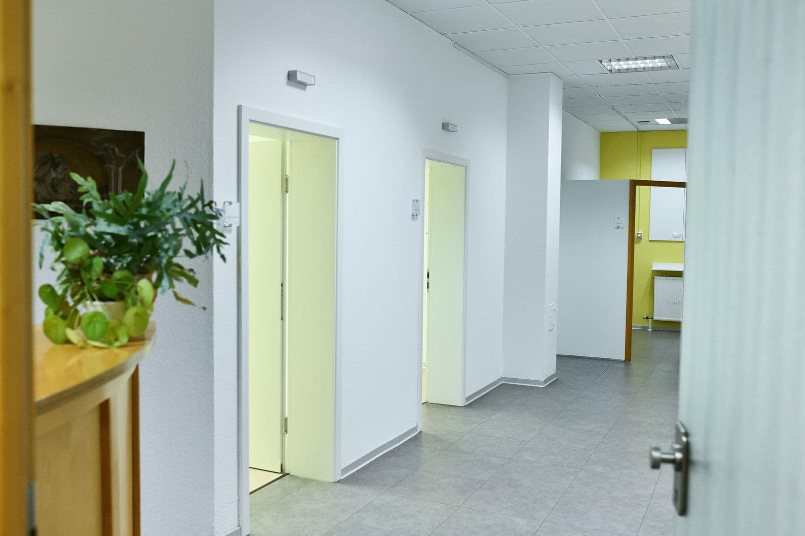 Predaj kancelárie 192 m², Ernst-Putz-Str. 8, Bad Brückenau, Bavorsko Predaj kancelárie 192 m², Ernst-Putz-Str. 8, Bad Brückenau, Bavorsko