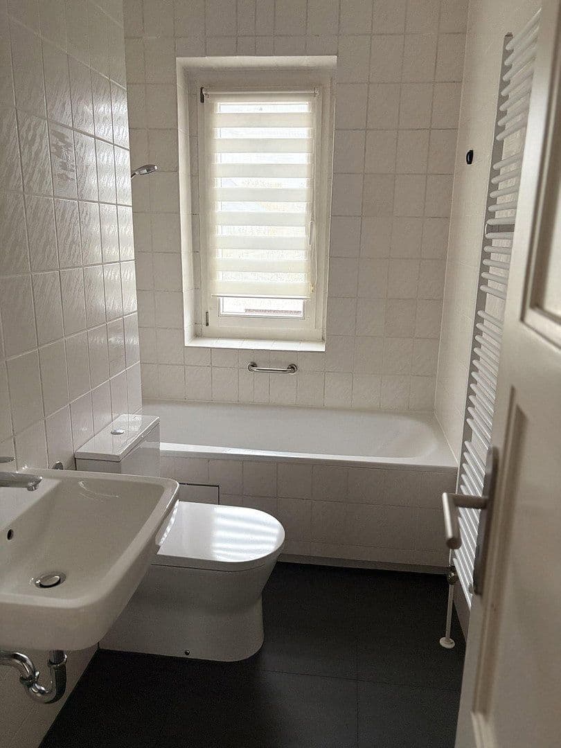 Prenájom bytu 3-izbový 79 m², Frankfurt/Oder, Brandenbursko Prenájom bytu 3-izbový 79 m², Frankfurt/Oder, Brandenbursko