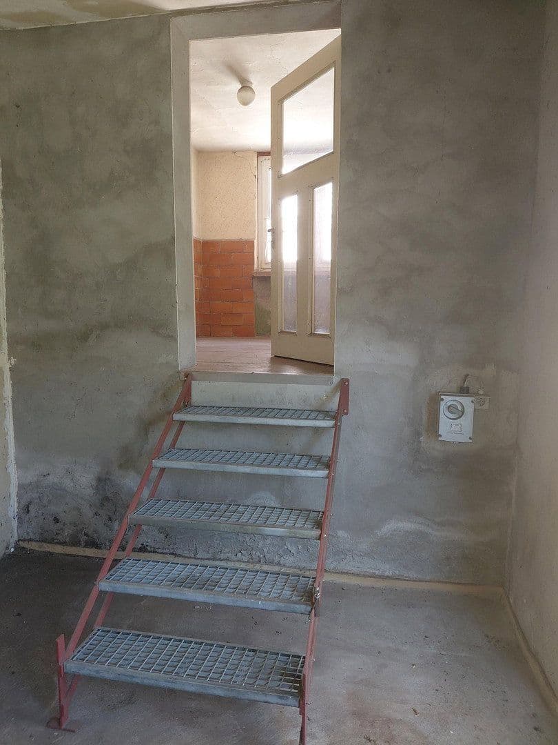 Predaj domu 85 m², pozemok 233 m², Zerbst/Anhalt, Sasko-Anhaltsko Predaj domu 85 m², pozemok 233 m², Zerbst/Anhalt, Sasko-Anhaltsko