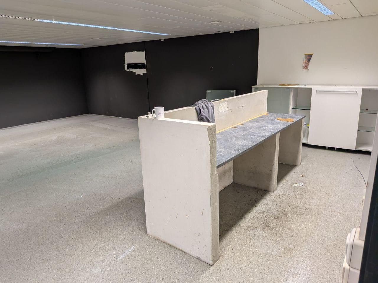 Prenájom nebytového priestoru 180 m², Wiesecker Weg,17, Gießen, Hesensko Prenájom nebytového priestoru 180 m², Wiesecker Weg,17, Gießen, Hesensko