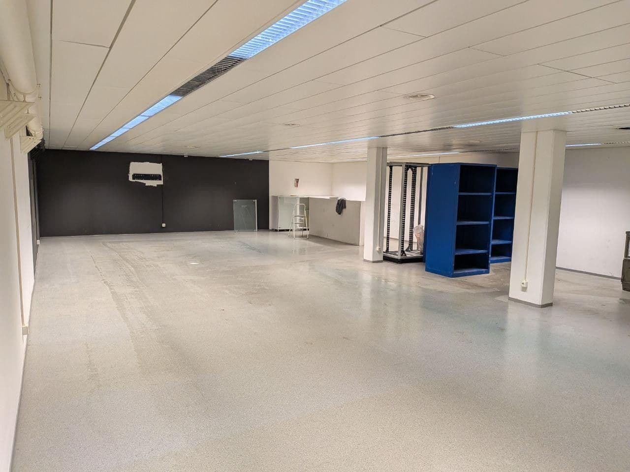 Prenájom nebytového priestoru 180 m², Wiesecker Weg,17, Gießen, Hesensko Prenájom nebytového priestoru 180 m², Wiesecker Weg,17, Gießen, Hesensko