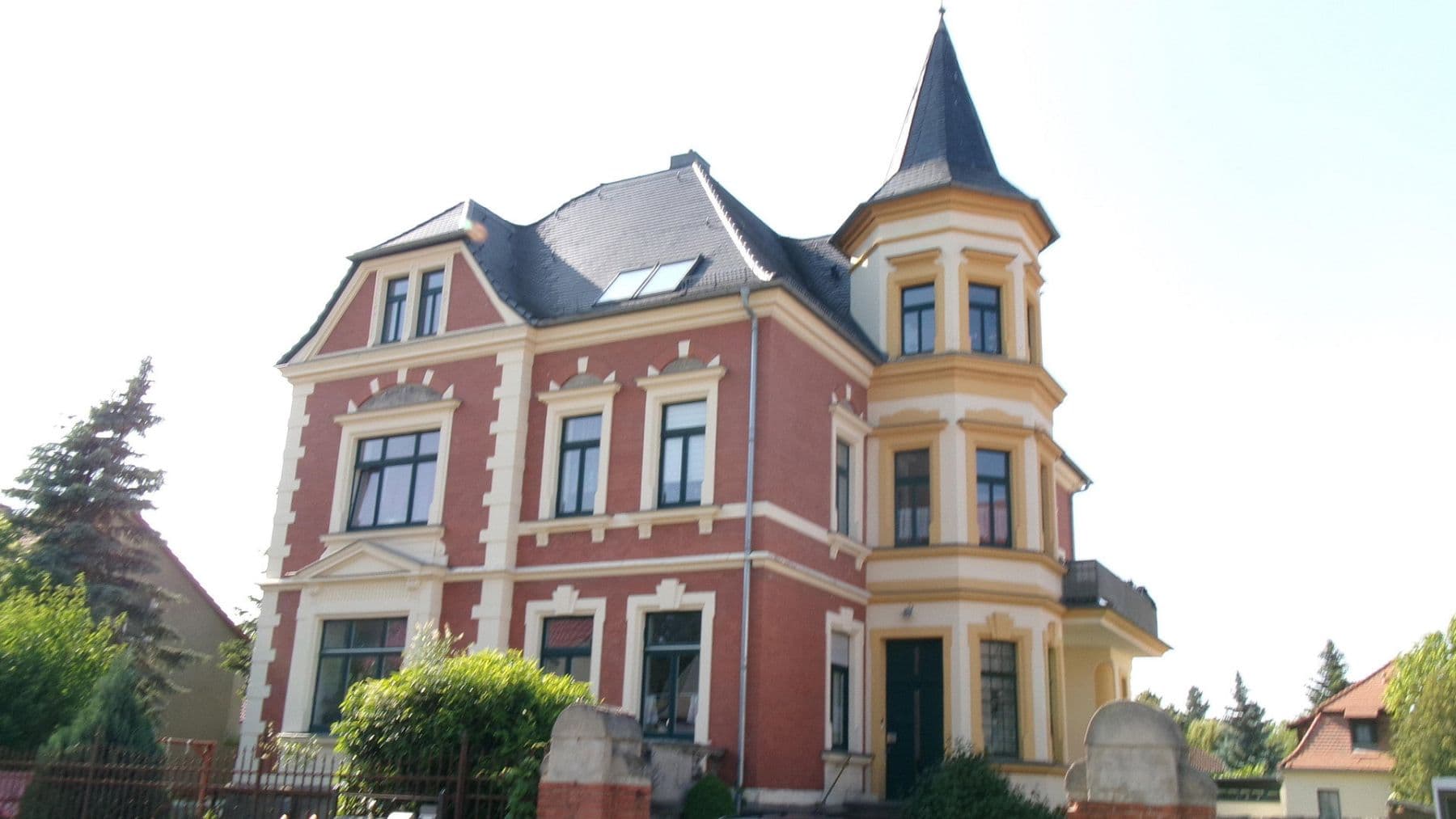 Predaj bytu 5-izbový 156 m², Waldstraße 22, Naunhof, Sasko Predaj bytu 5-izbový 156 m², Waldstraße 22, Naunhof, Sasko