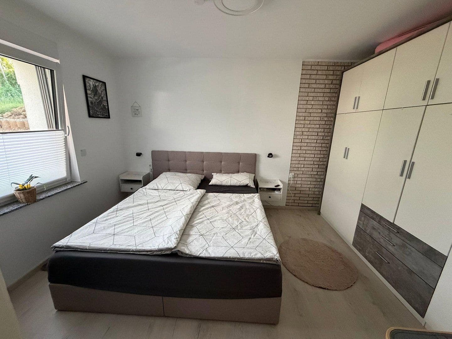 Prenájom bytu 2-izbový 56 m², Baunatal, Hesensko Prenájom bytu 2-izbový 56 m², Baunatal, Hesensko