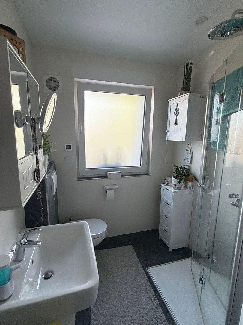 Prenájom bytu 2-izbový 56 m², Baunatal, Hesensko Prenájom bytu 2-izbový 56 m², Baunatal, Hesensko