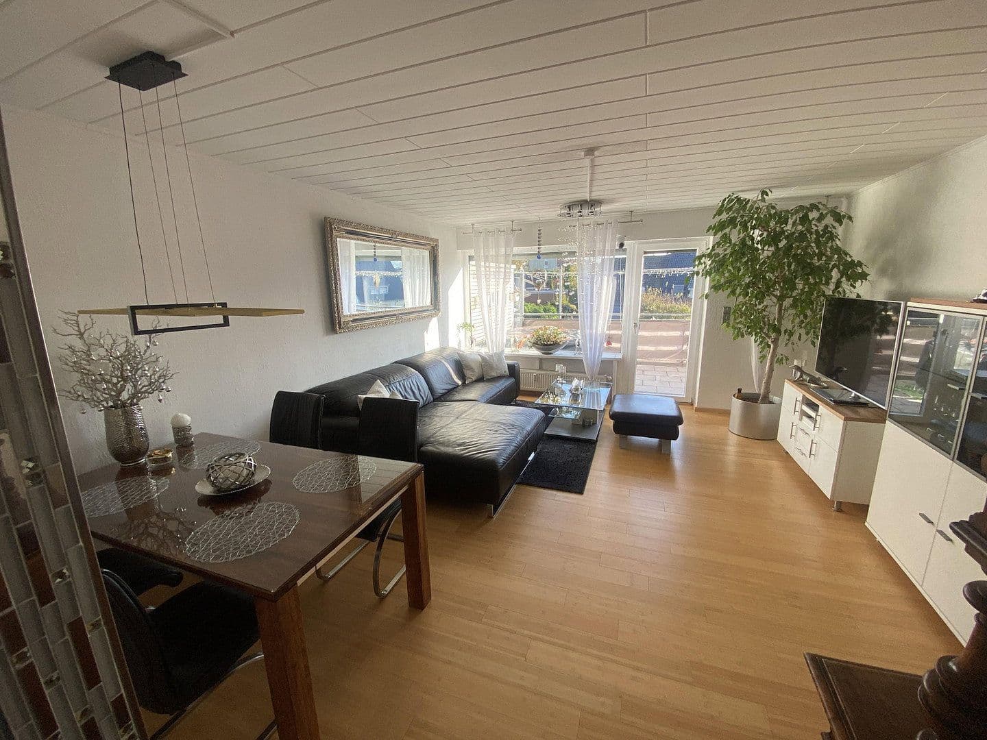 Predaj bytu 3-izbový 90 m², Beckum, Severné Porýnie - Westfálsko Predaj bytu 3-izbový 90 m², Beckum, Severné Porýnie - Westfálsko