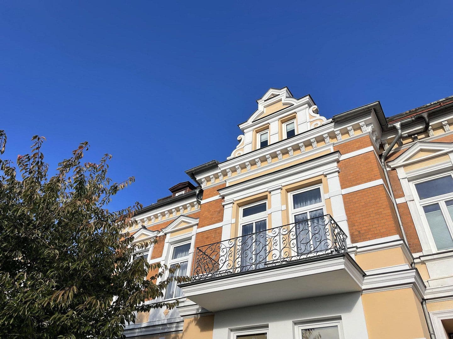Prenájom bytu 3-izbový 103 m², Güstrow, Meklenbursko-Predpomoransko Prenájom bytu 3-izbový 103 m², Güstrow, Meklenbursko-Predpomoransko