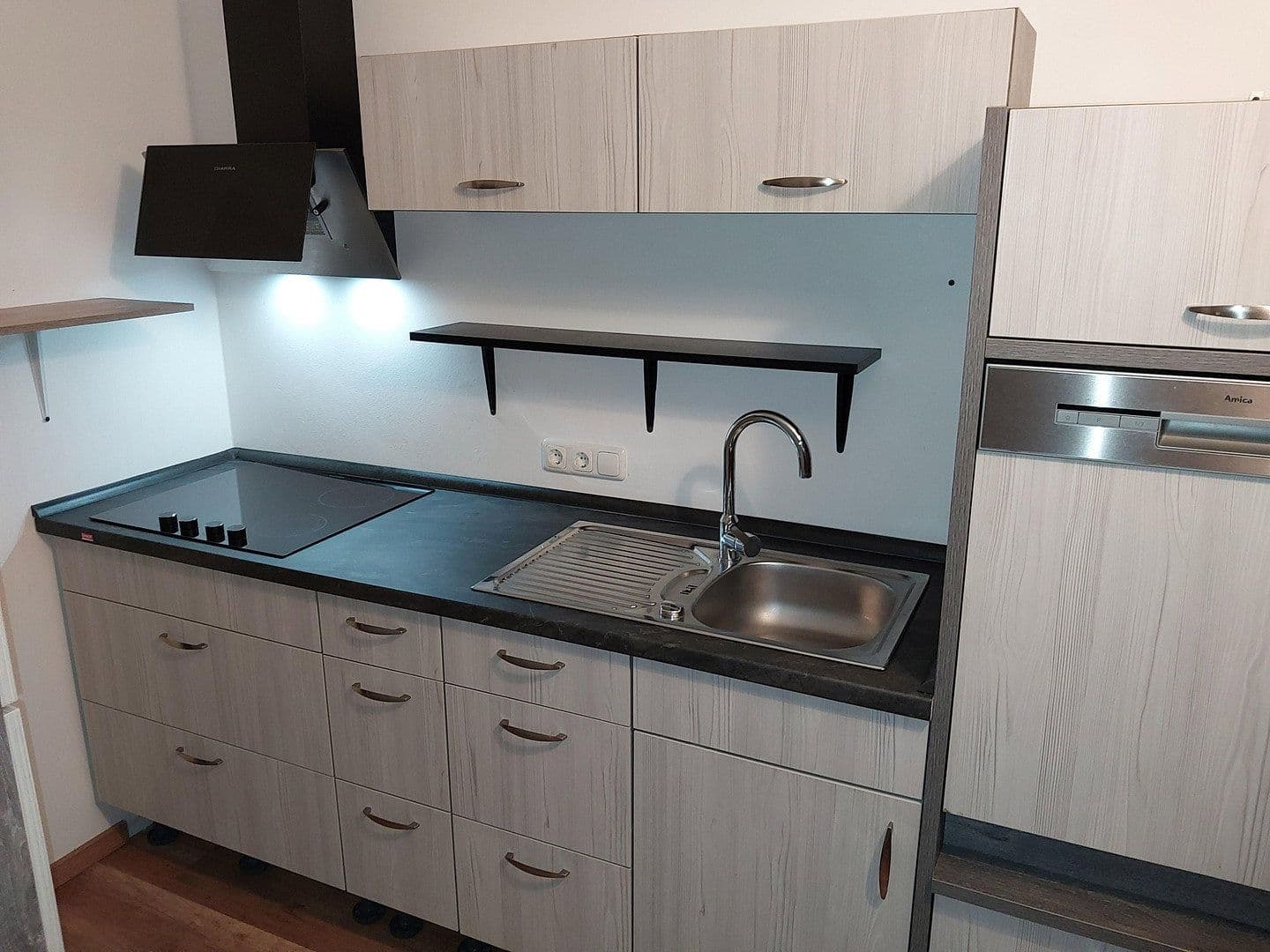 Prenájom bytu 3-izbový 66 m², Lorch, Hesensko Prenájom bytu 3-izbový 66 m², Lorch, Hesensko