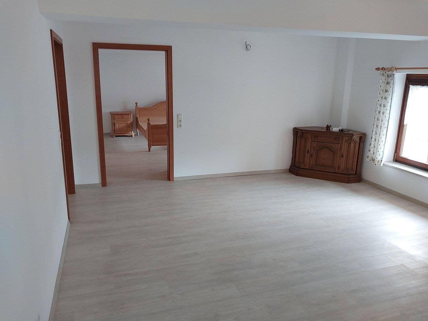 Prenájom bytu 3-izbový 66 m², Lorch, Hesensko Prenájom bytu 3-izbový 66 m², Lorch, Hesensko