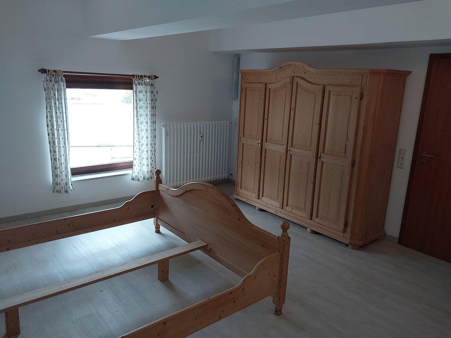 Prenájom bytu 3-izbový 66 m², Lorch, Hesensko Prenájom bytu 3-izbový 66 m², Lorch, Hesensko