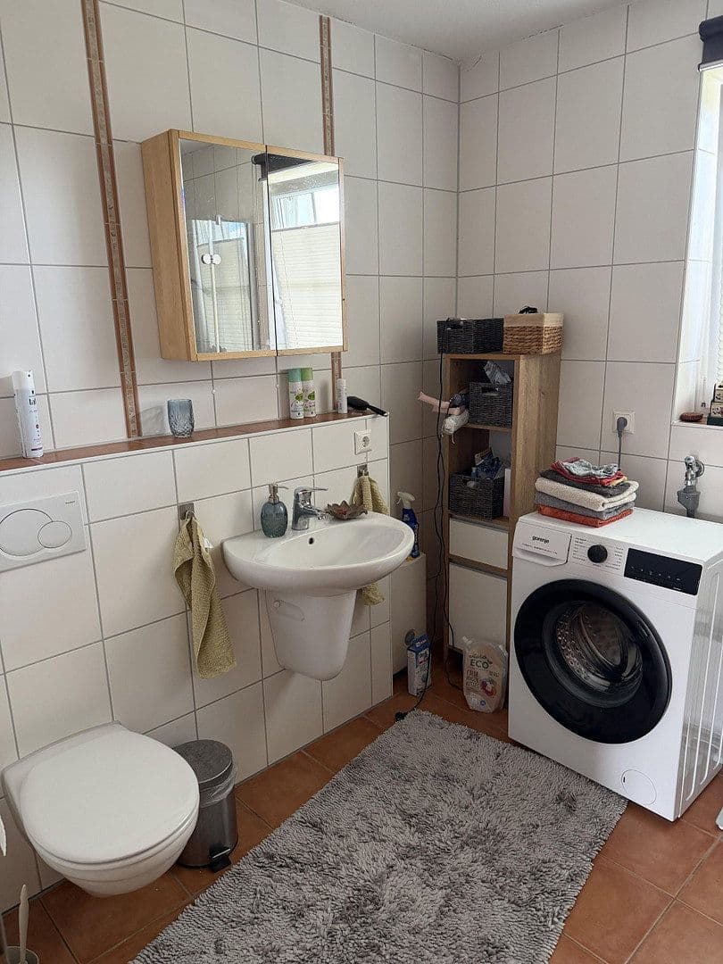 Prenájom bytu 3-izbový 82 m², Wettmershagener Str. 18 a, Wolfsburg, Dolné Sasko Prenájom bytu 3-izbový 82 m², Wettmershagener Str. 18 a, Wolfsburg, Dolné Sasko