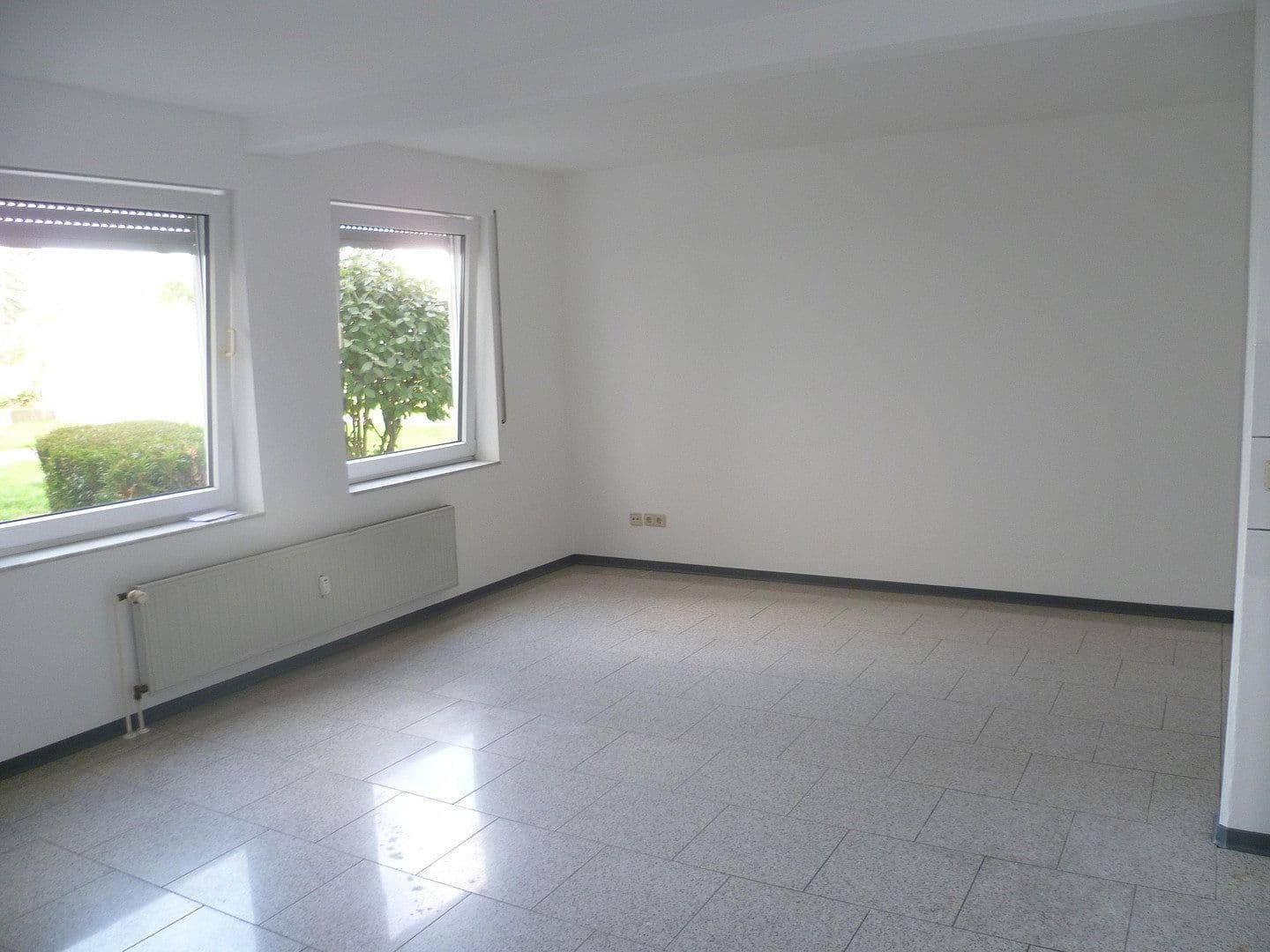 Predaj domu 2.500 m², pozemok 35.236 m², Kerpen, Severné Porýnie - Westfálsko Predaj domu 2.500 m², pozemok 35.236 m², Kerpen, Severné Porýnie - Westfálsko