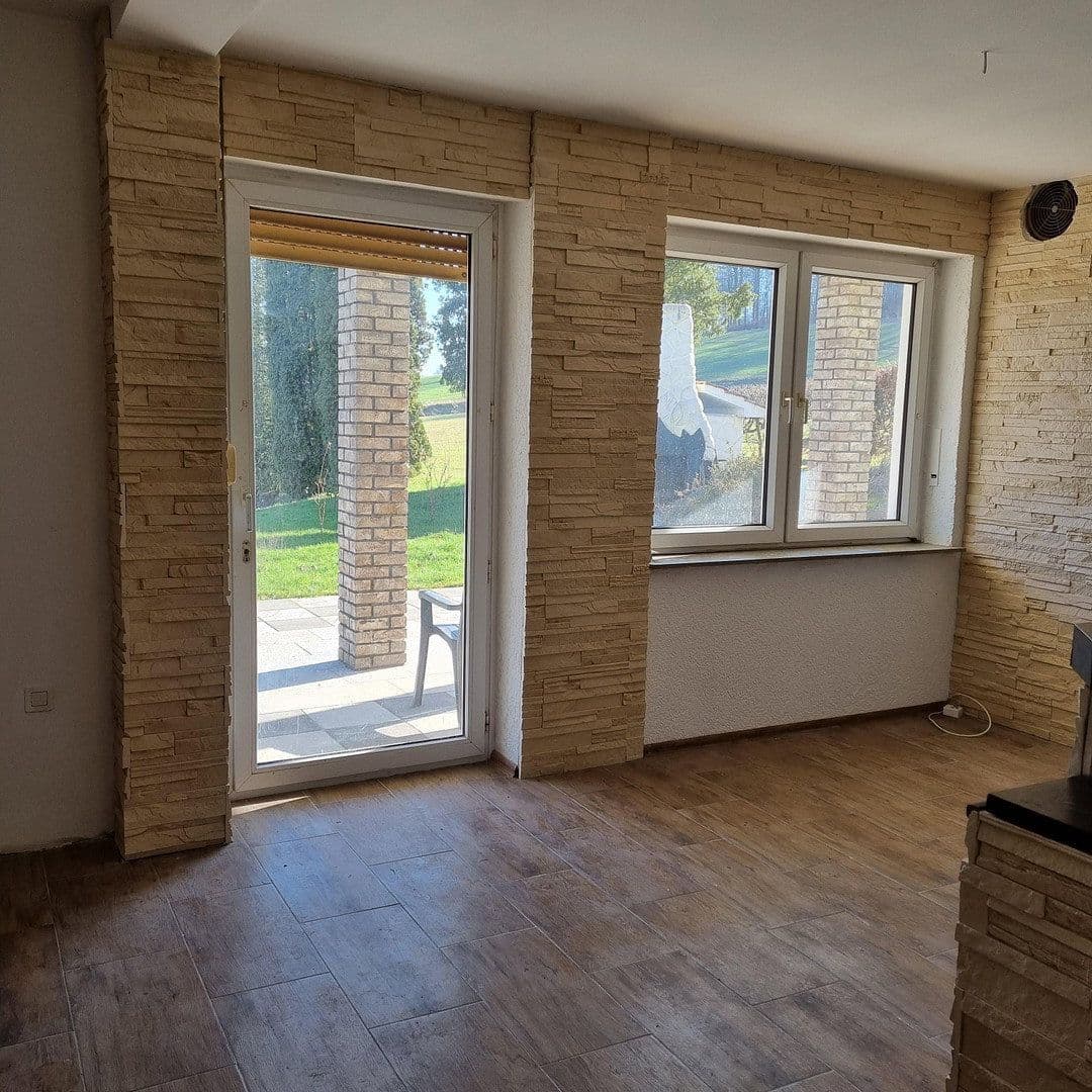 Prenájom nebytového priestoru 2.169 m², Quellenweg 4, Gilserberg, Hesensko Prenájom nebytového priestoru 2.169 m², Quellenweg 4, Gilserberg, Hesensko