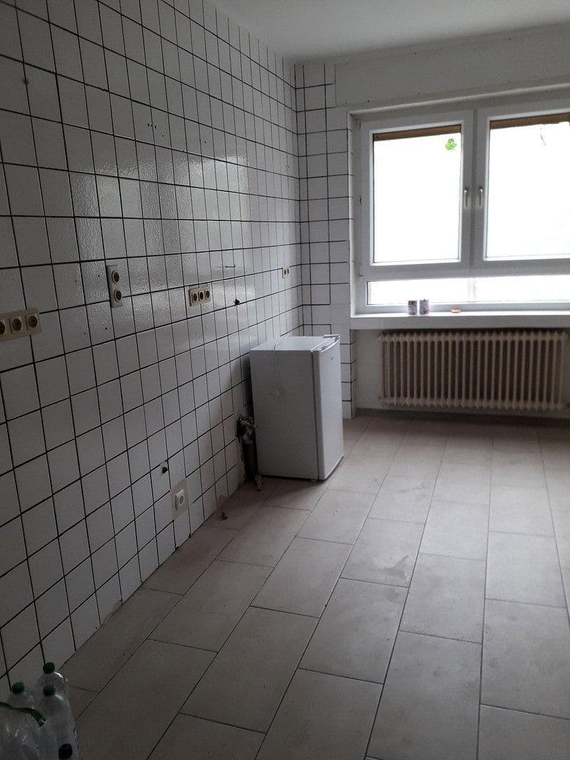 Prenájom nebytového priestoru 2.169 m², Quellenweg 4, Gilserberg, Hesensko Prenájom nebytového priestoru 2.169 m², Quellenweg 4, Gilserberg, Hesensko
