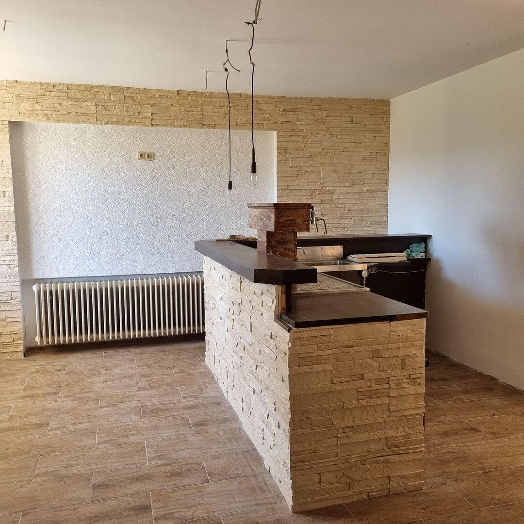 Prenájom nebytového priestoru 2.169 m², Quellenweg 4, Gilserberg, Hesensko Prenájom nebytového priestoru 2.169 m², Quellenweg 4, Gilserberg, Hesensko