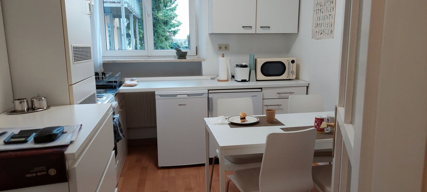 Prenájom bytu 2-izbový 45 m², München, Bavorsko Prenájom bytu 2-izbový 45 m², München, Bavorsko