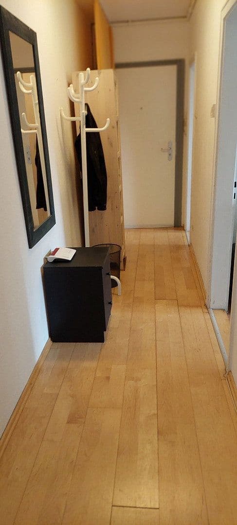 Prenájom bytu 2-izbový 45 m², München, Bavorsko Prenájom bytu 2-izbový 45 m², München, Bavorsko