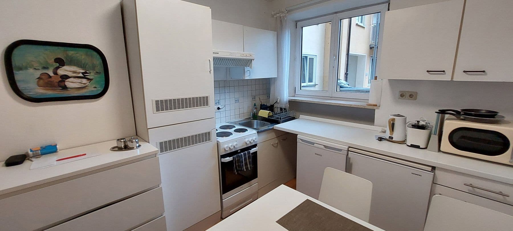 Prenájom bytu 2-izbový 45 m², München, Bavorsko Prenájom bytu 2-izbový 45 m², München, Bavorsko