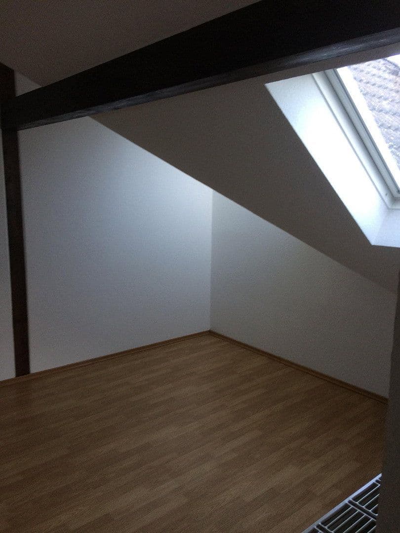 Prenájom bytu 3-izbový 85 m², Unter-Gerst-Str. 7, Trier, Porýnie-Falcko Prenájom bytu 3-izbový 85 m², Unter-Gerst-Str. 7, Trier, Porýnie-Falcko