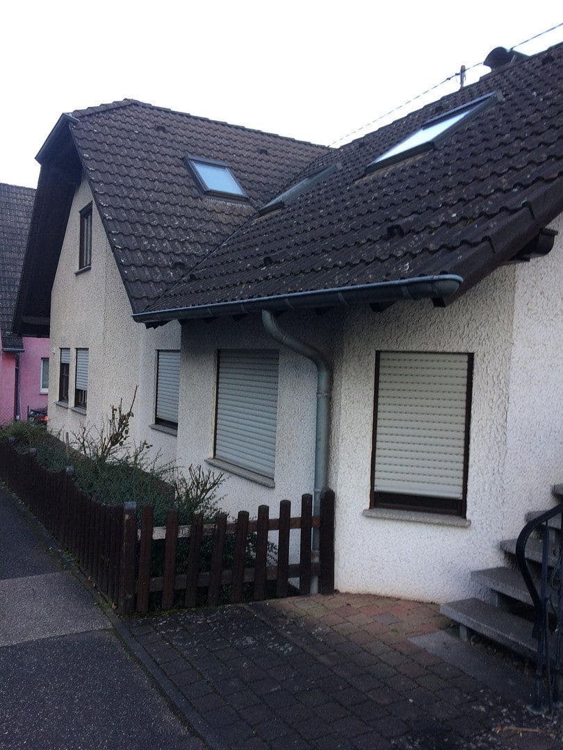 Prenájom bytu 3-izbový 85 m², Unter-Gerst-Str. 7, Trier, Porýnie-Falcko Prenájom bytu 3-izbový 85 m², Unter-Gerst-Str. 7, Trier, Porýnie-Falcko