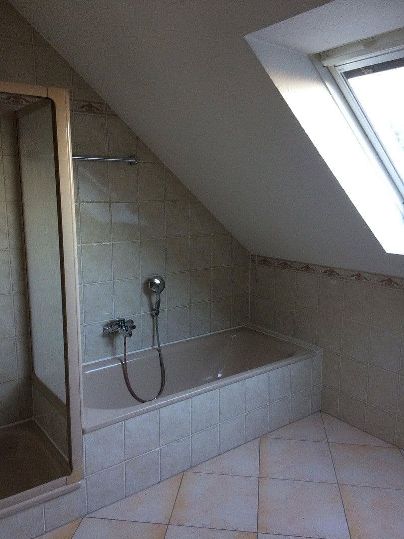 Prenájom bytu 3-izbový 85 m², Unter-Gerst-Str. 7, Trier, Porýnie-Falcko Prenájom bytu 3-izbový 85 m², Unter-Gerst-Str. 7, Trier, Porýnie-Falcko