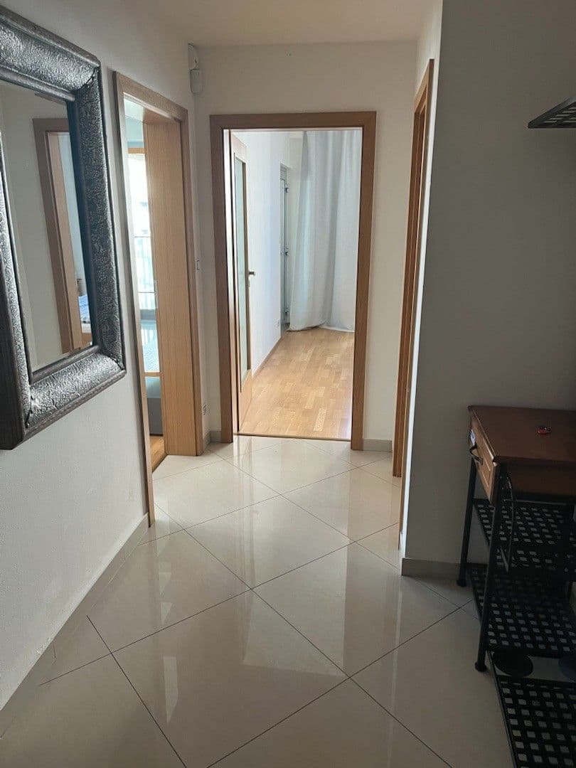 Prenájom bytu 2-izbový 75 m², Olšanská, Praha, Praha Prenájom bytu 2-izbový 75 m², Olšanská, Praha, Praha