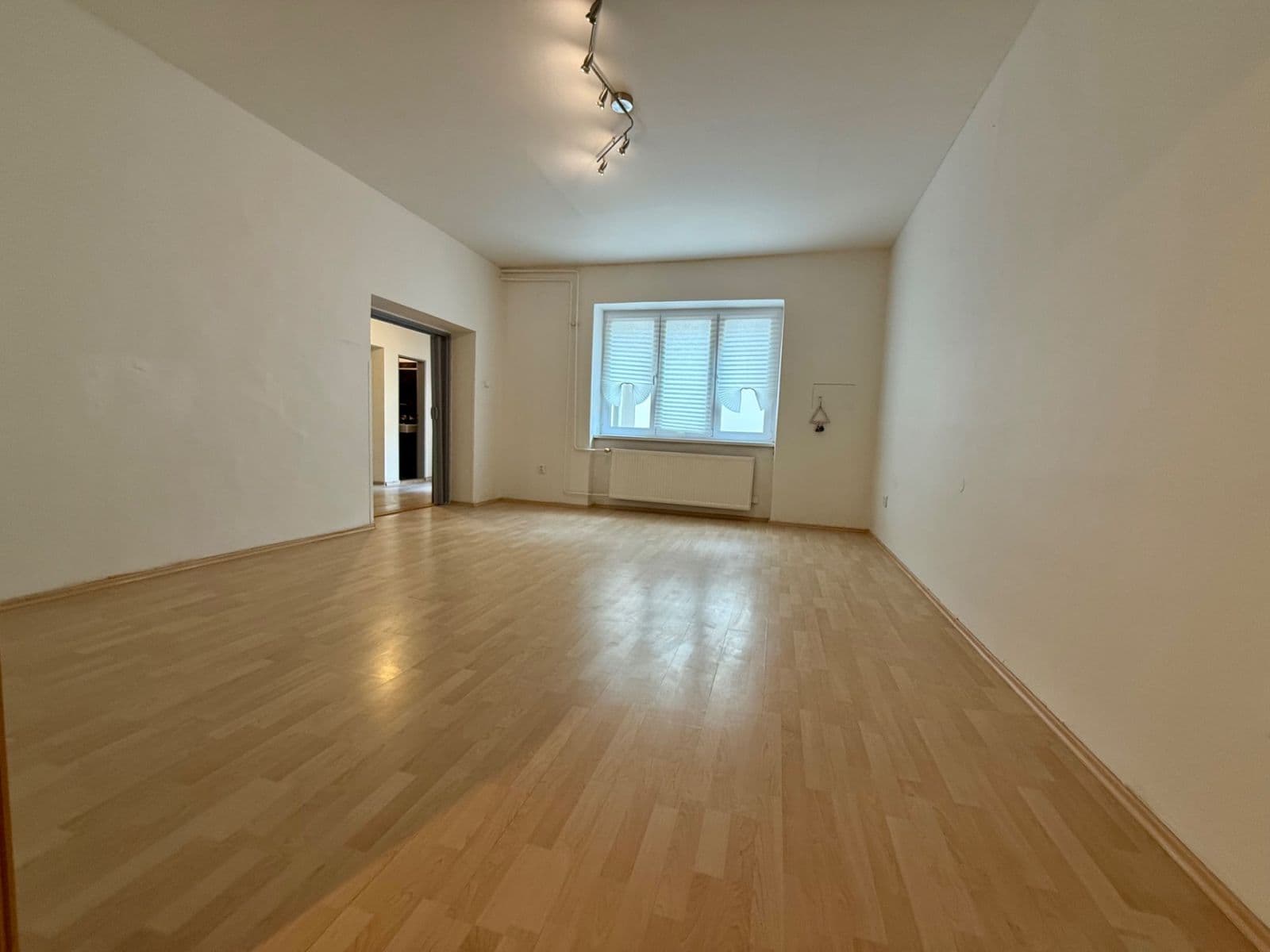 Prenájom bytu 3-izbový 80 m², Zámecká, Ostrava, Moravskoslezský kraj Prenájom bytu 3-izbový 80 m², Zámecká, Ostrava, Moravskoslezský kraj