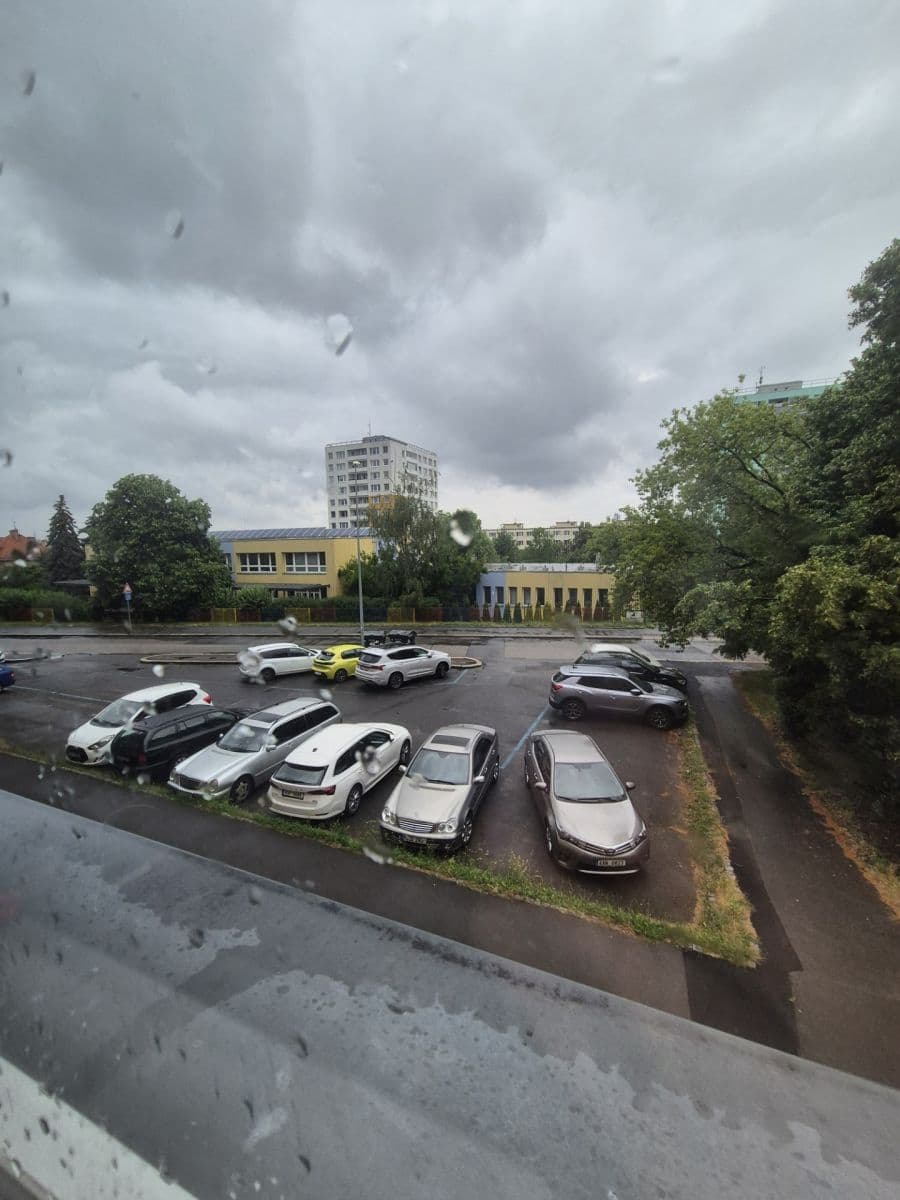 Prenájom bytu 3-izbový 74 m², Nedvězská, Praha, Praha Prenájom bytu 3-izbový 74 m², Nedvězská, Praha, Praha