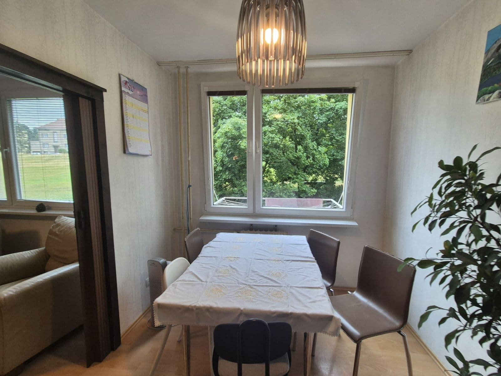 Prenájom bytu 3-izbový 74 m², Nedvězská, Praha, Praha Prenájom bytu 3-izbový 74 m², Nedvězská, Praha, Praha