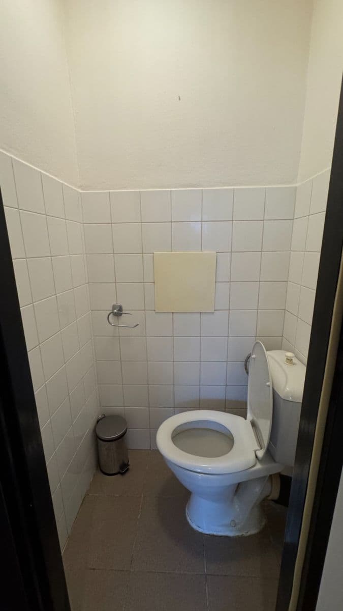 Prenájom bytu 2-izbový 39 m², Heydukova, Praha, Praha Prenájom bytu 2-izbový 39 m², Heydukova, Praha, Praha
