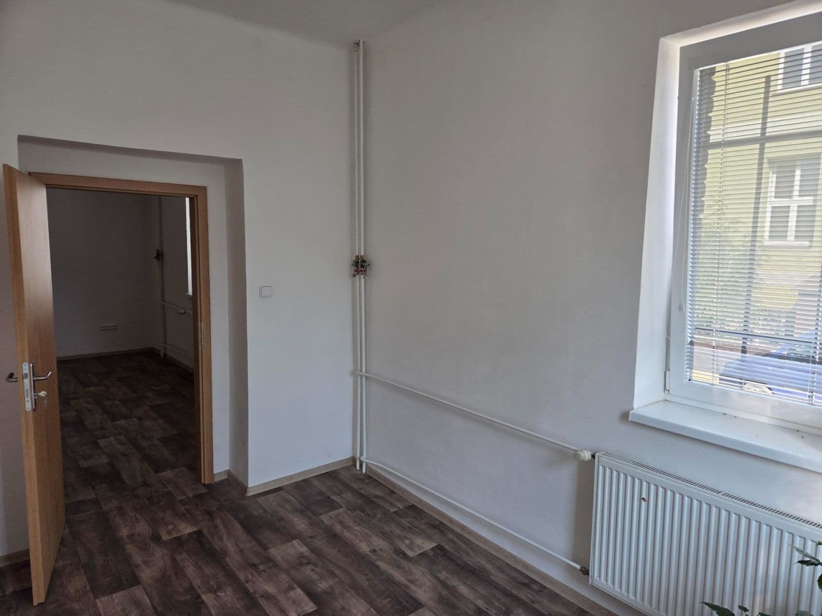 Prenájom nebytového priestoru 36 m², Brožíkova, Beroun, Středočeský kraj Prenájom nebytového priestoru 36 m², Brožíkova, Beroun, Středočeský kraj