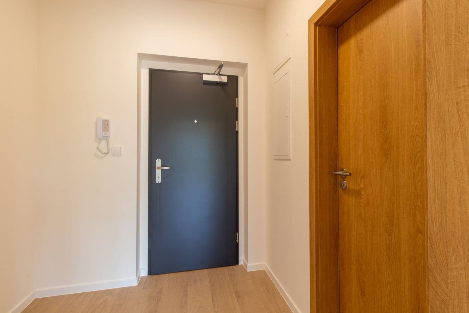 Prenájom bytu 1-izbový 35 m², Suchánkova, Benešov, Středočeský kraj Prenájom bytu 1-izbový 35 m², Suchánkova, Benešov, Středočeský kraj