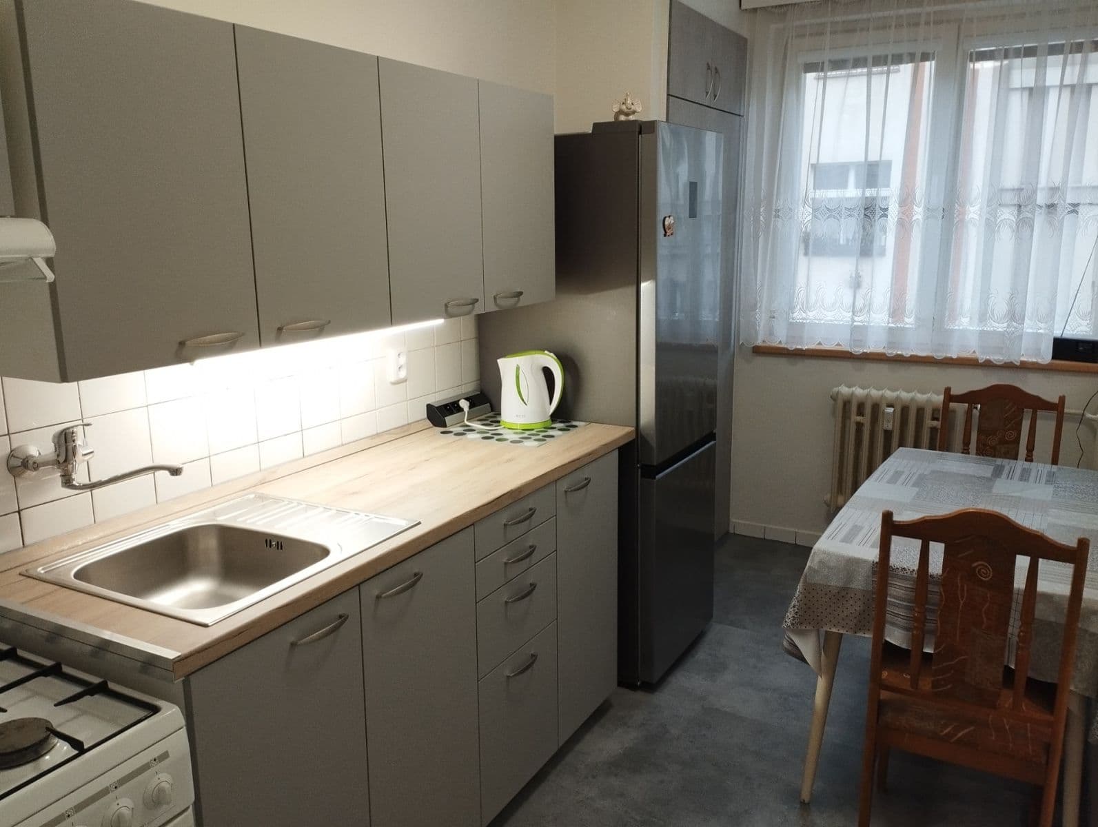 Prenájom bytu 3-izbový 64 m², Heřmanova, Praha, Praha Prenájom bytu 3-izbový 64 m², Heřmanova, Praha, Praha