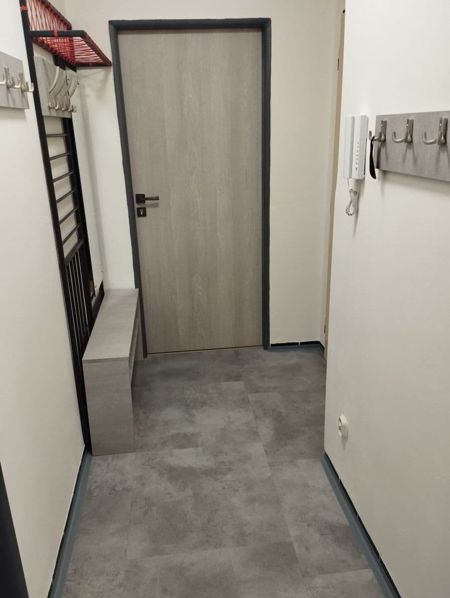 Prenájom bytu 3-izbový 64 m², Heřmanova, Praha, Praha Prenájom bytu 3-izbový 64 m², Heřmanova, Praha, Praha