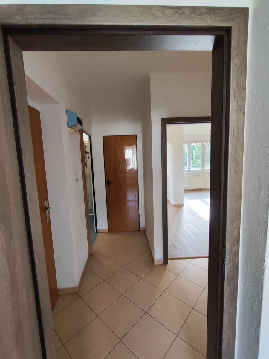 Predaj bytu 3-izbový 65 m², Na Nábřeží, Lomnice nad Lužnicí, Jihočeský kraj Predaj bytu 3-izbový 65 m², Na Nábřeží, Lomnice nad Lužnicí, Jihočeský kraj